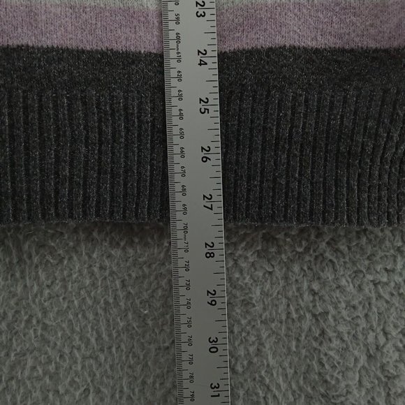 Tahari Sweater Womens Large Pink White Gray Multi Striped V Neck Pullover Knit - Picture 9 of 11